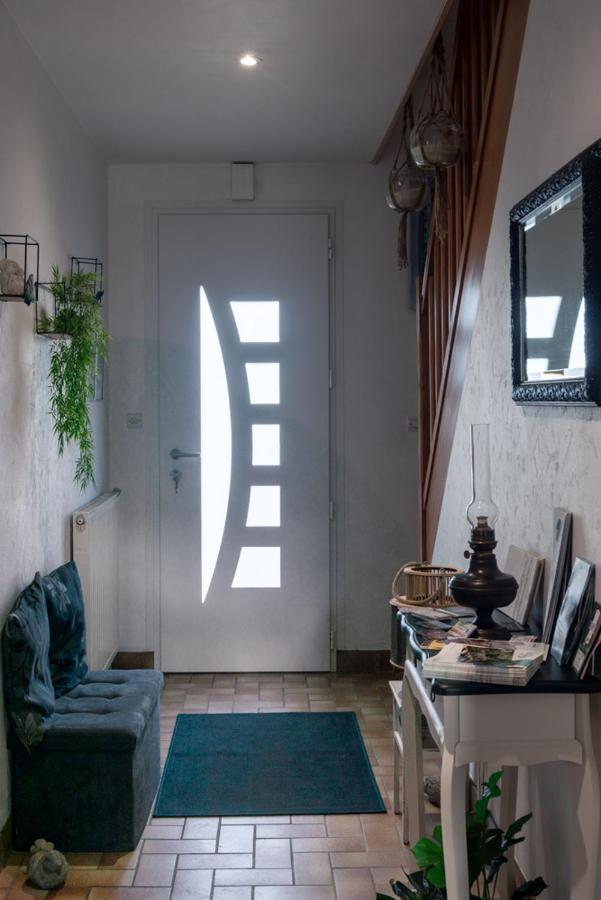 Chambres D Hotes Les Papillons Evron Exterior photo
